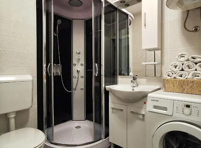 Mira Apartman *