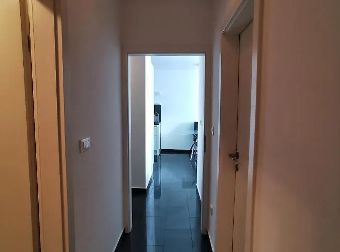 Mira