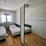 Mira Apartment Podstrana