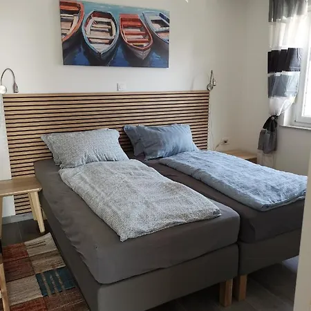 Mira