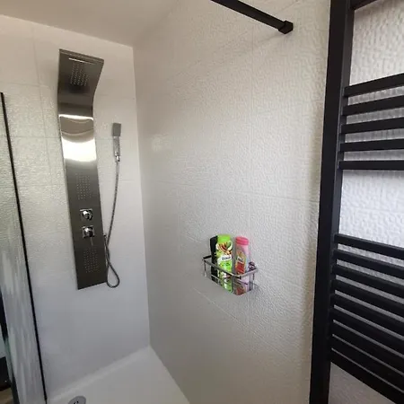 Apartment Mira